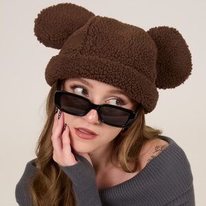 Disney Cakeworthy Beanie - Brown